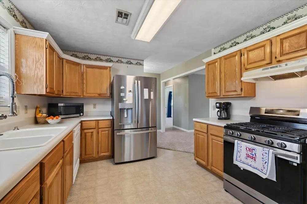 6702 Highway 41 Cedar Hill, TN 37032