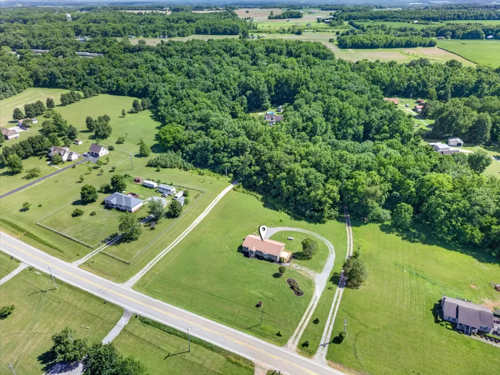 6702 Highway 41 Cedar Hill, TN 37032