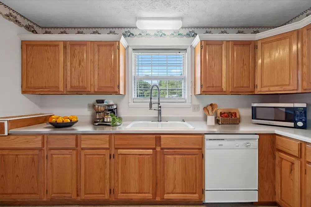 6702 Highway 41 Cedar Hill, TN 37032