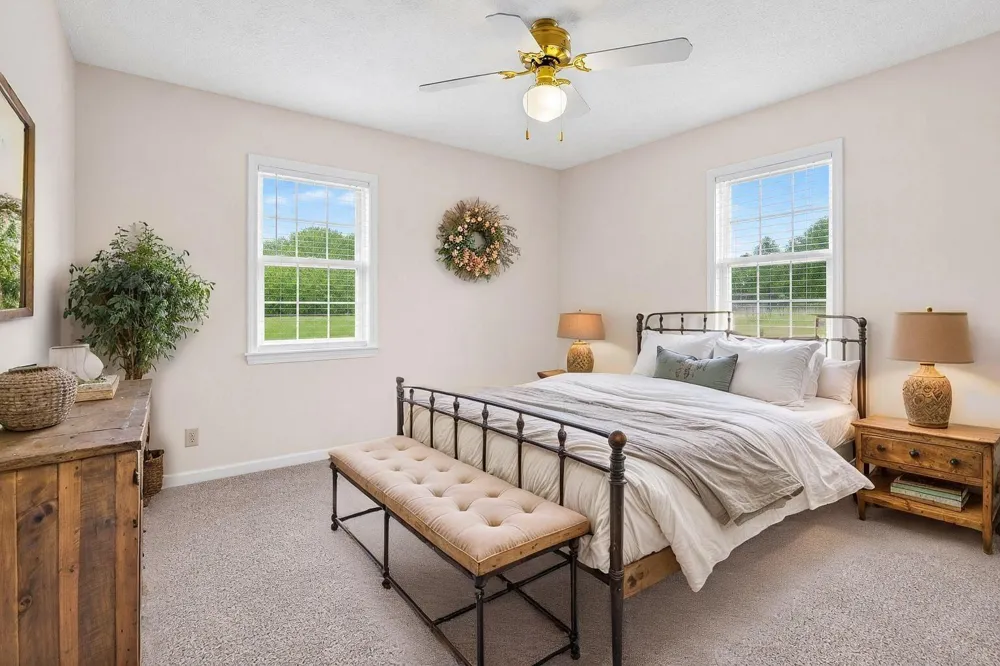 6702 Highway 41 Cedar Hill, TN 37032