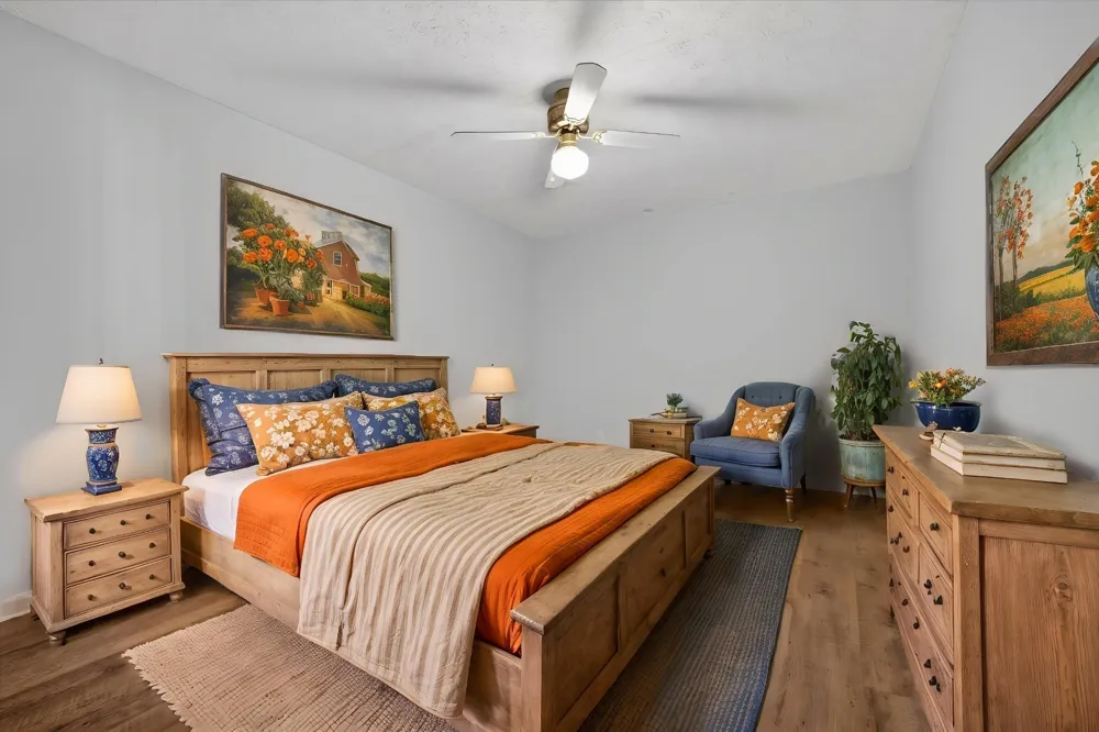 6702 Highway 41 Cedar Hill, TN 37032