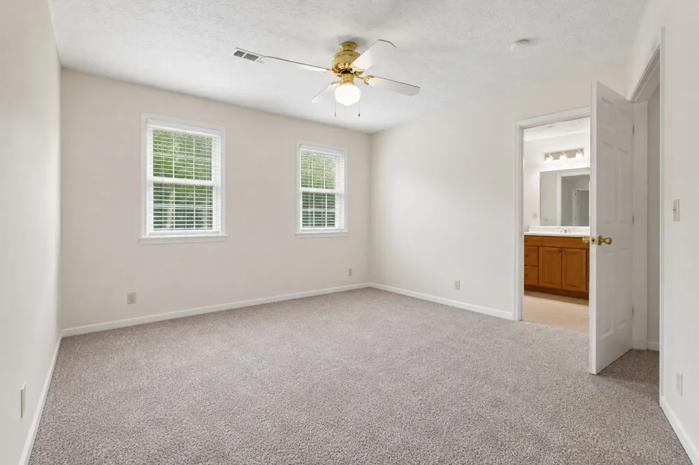 6702 Highway 41 Cedar Hill, TN 37032