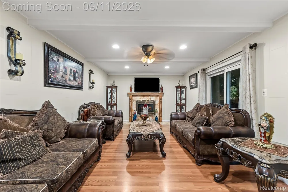 3427 Rhoten Drive Sterling Heights City, MI 48310
