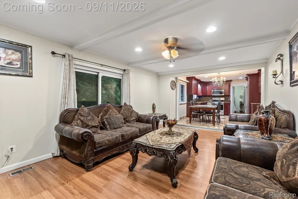 3427 Rhoten Drive Sterling Heights City, MI 48310