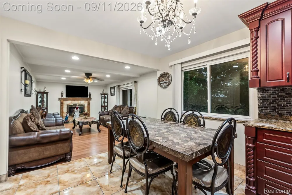 3427 Rhoten Drive Sterling Heights City, MI 48310