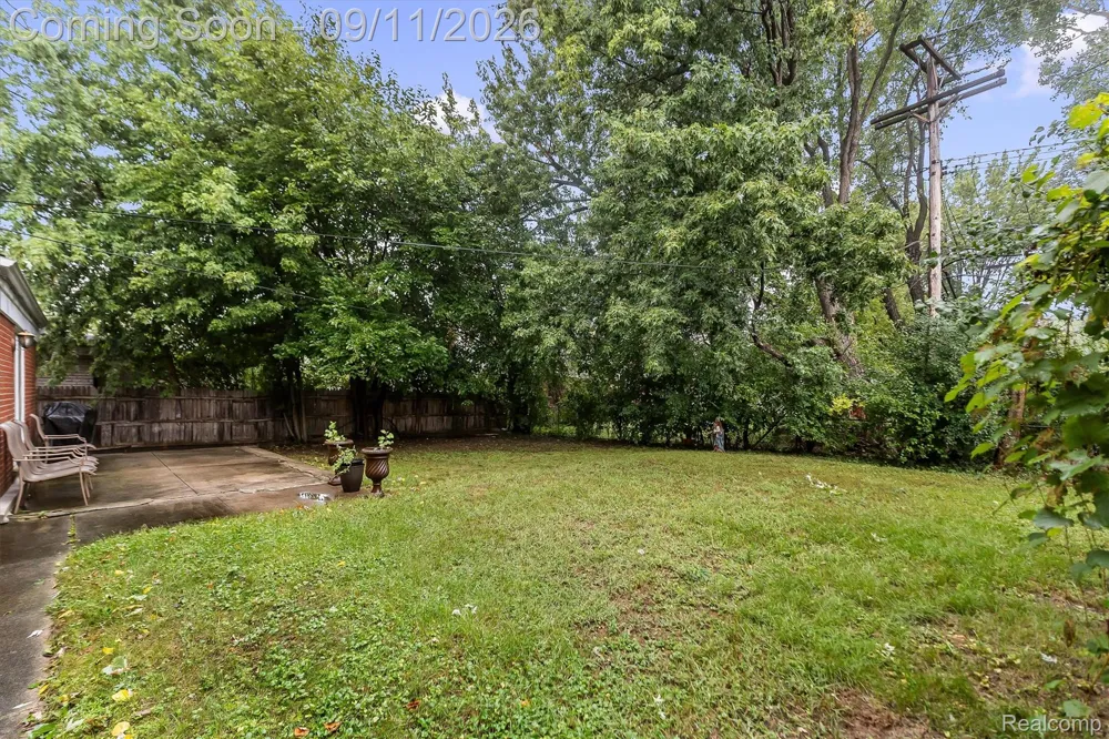 3427 Rhoten Drive Sterling Heights City, MI 48310