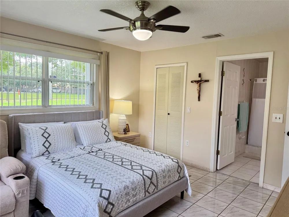 5800 SAGUNTO STREET Orlando, FL 32807