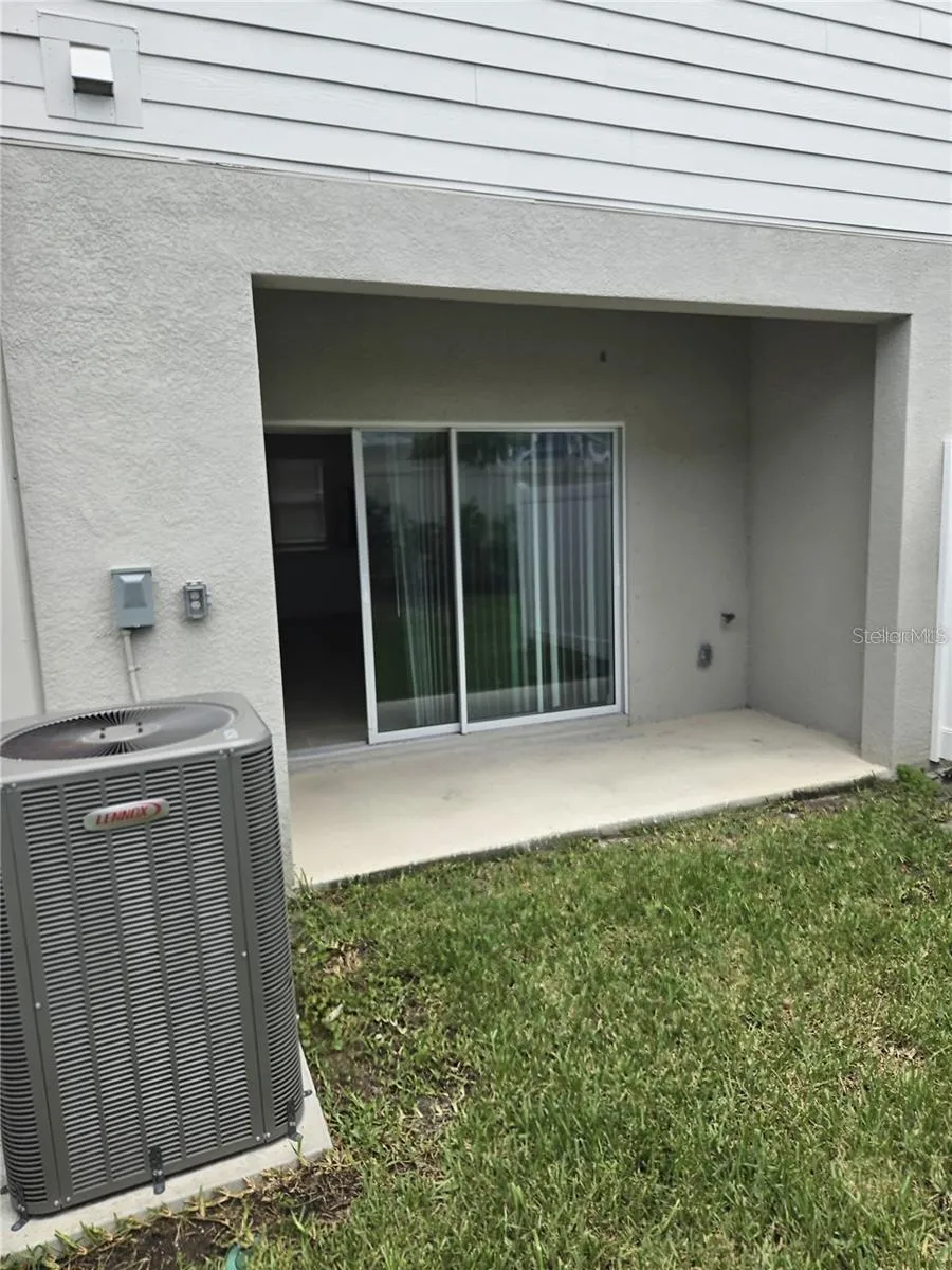8520 DAYBREAK STREET Sarasota, FL 34241