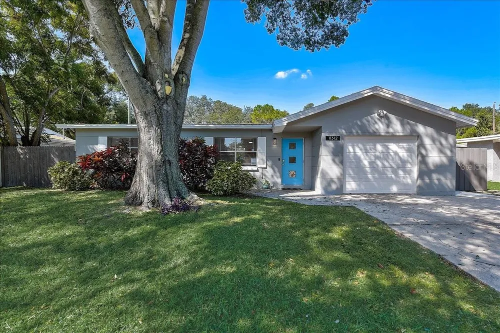 11312 116TH STREET Seminole, FL 33778