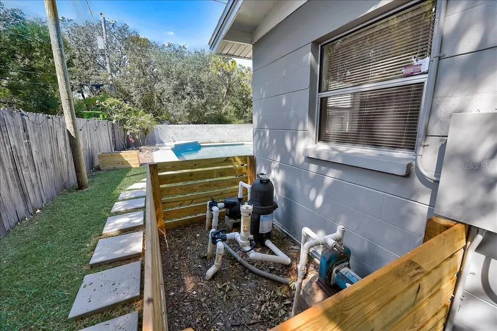 11312 116TH STREET Seminole, FL 33778