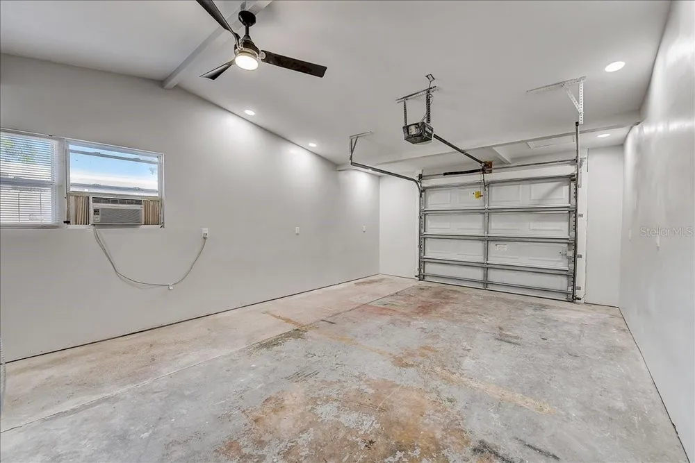 11312 116TH STREET Seminole, FL 33778