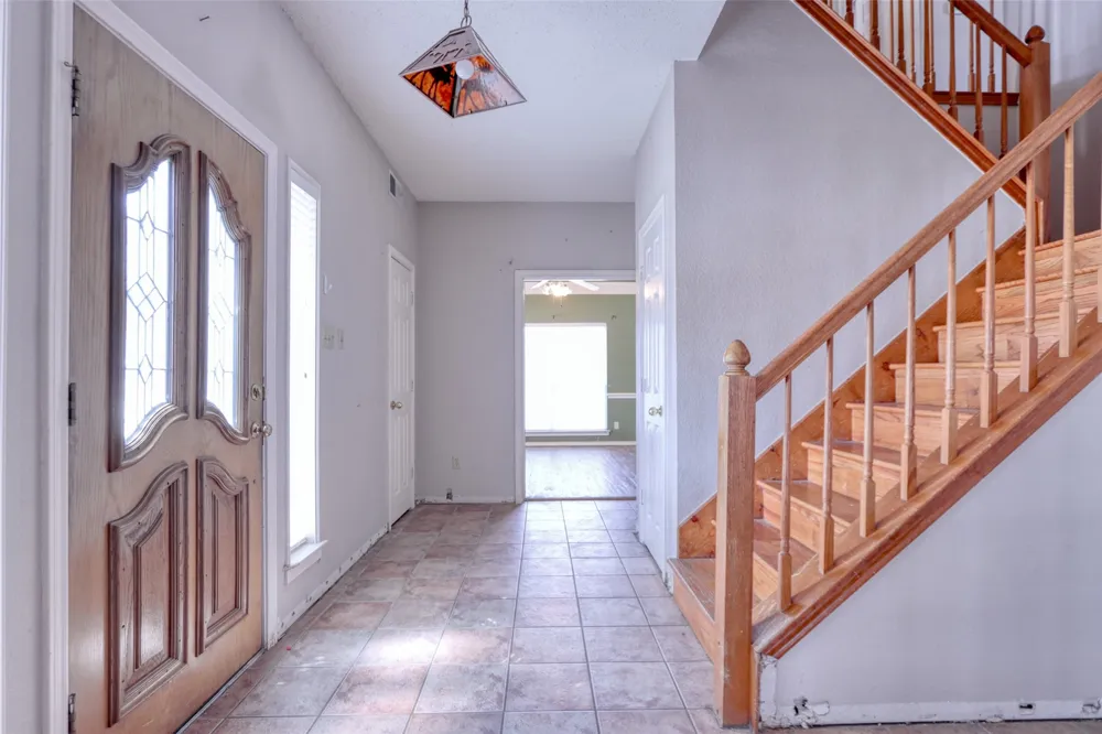 711 Amesbury Drive Mesquite, TX 75150