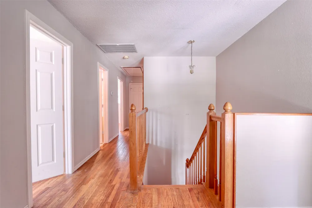 711 Amesbury Drive Mesquite, TX 75150