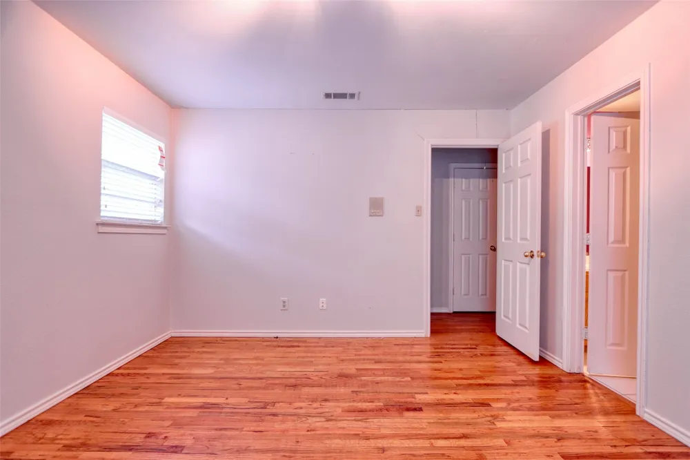 711 Amesbury Drive Mesquite, TX 75150