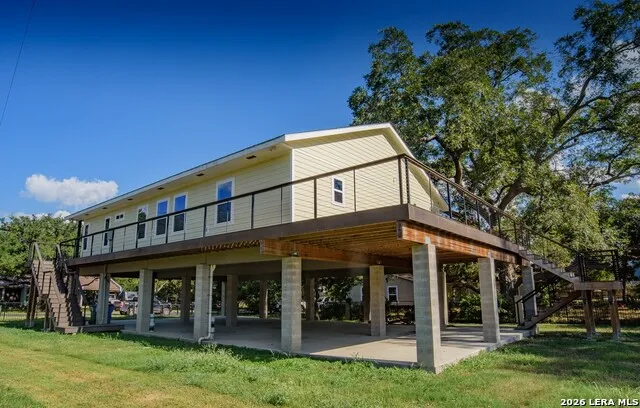 105 RIO GRANDE DR Seguin, TX 78155