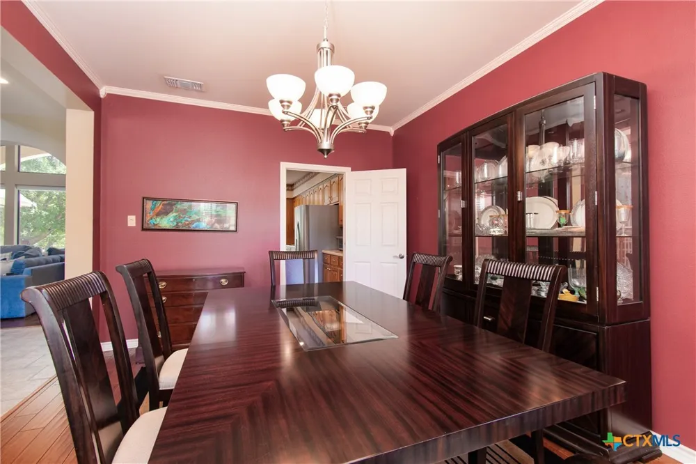 121 Wallace Boulevard Cameron, TX 76520