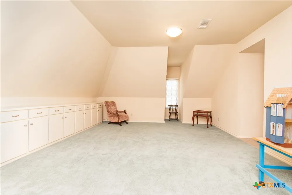 121 Wallace Boulevard Cameron, TX 76520