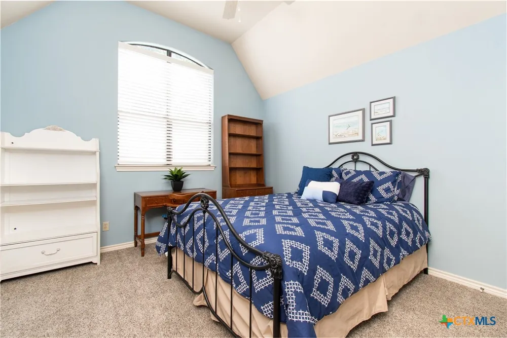 121 Wallace Boulevard Cameron, TX 76520