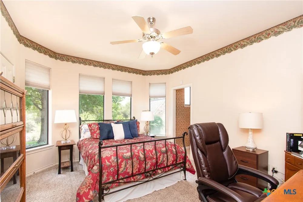 121 Wallace Boulevard Cameron, TX 76520