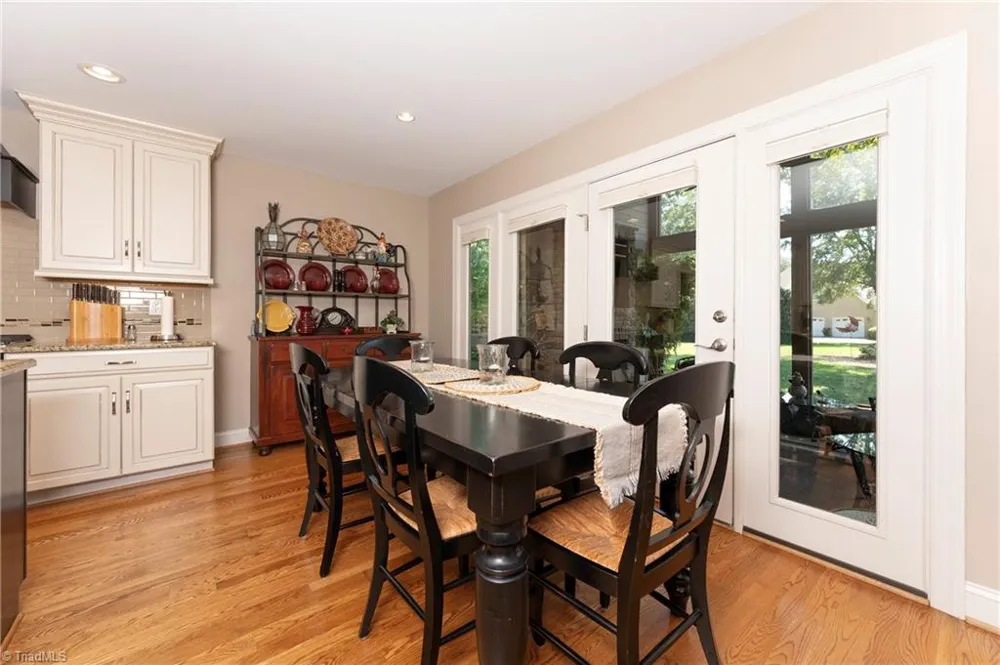 109 Holly Circle Bermuda Run, NC 27006
