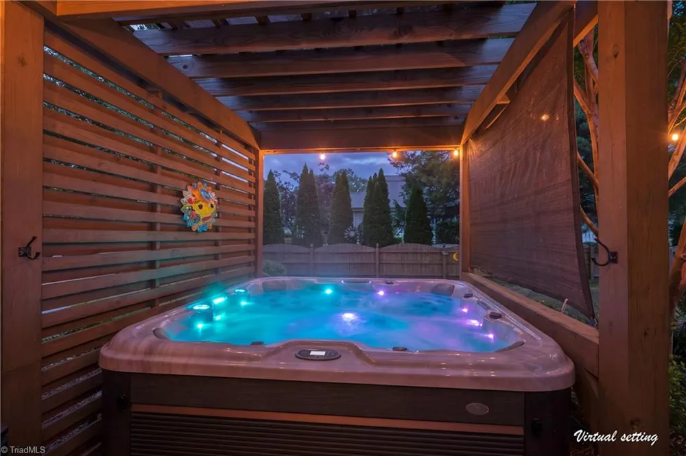 109 Holly Circle Bermuda Run, NC 27006