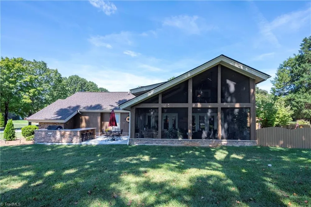 109 Holly Circle Bermuda Run, NC 27006