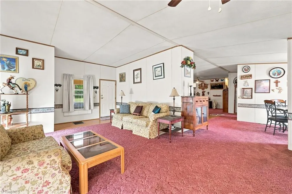 1150 Nature Lane Walnut Cove, NC 27052