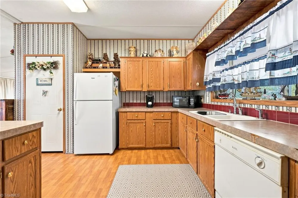 1150 Nature Lane Walnut Cove, NC 27052