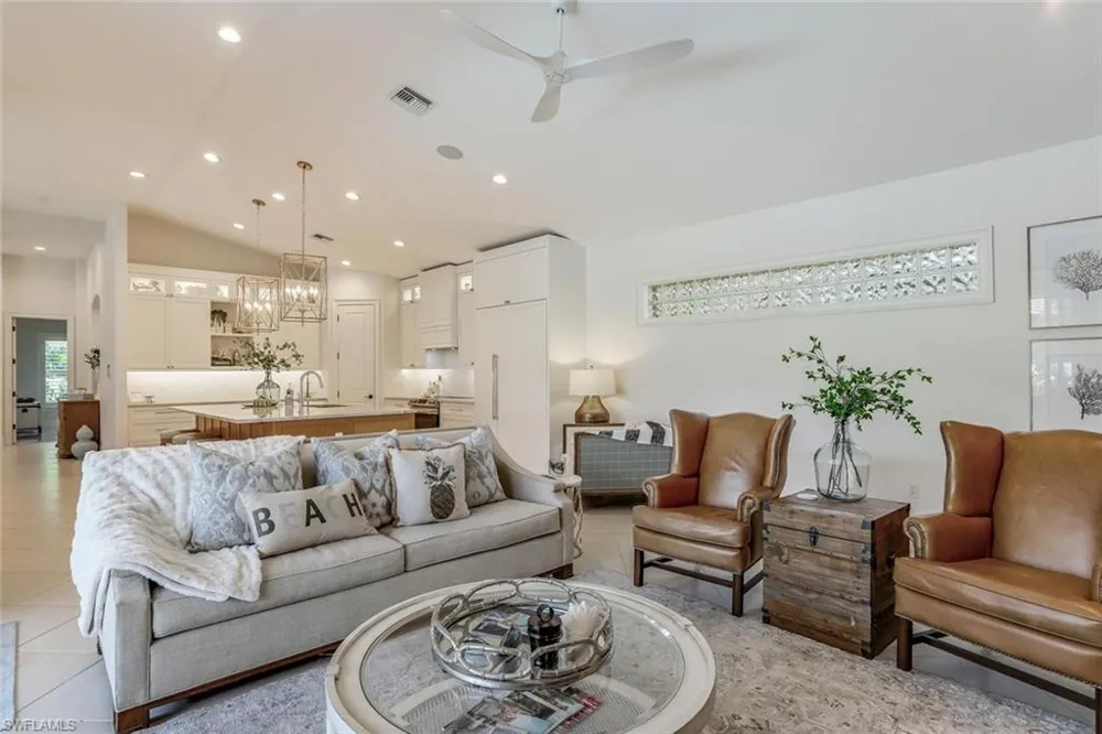 3137 Terramar Drive Naples, FL 34119