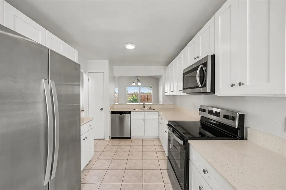 317 MORNING CREEK CIRCLE Apopka, FL 32712
