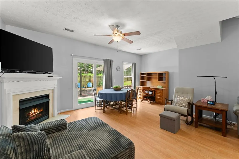 268 Pearl Chambers Drive Dawsonville, GA 30534