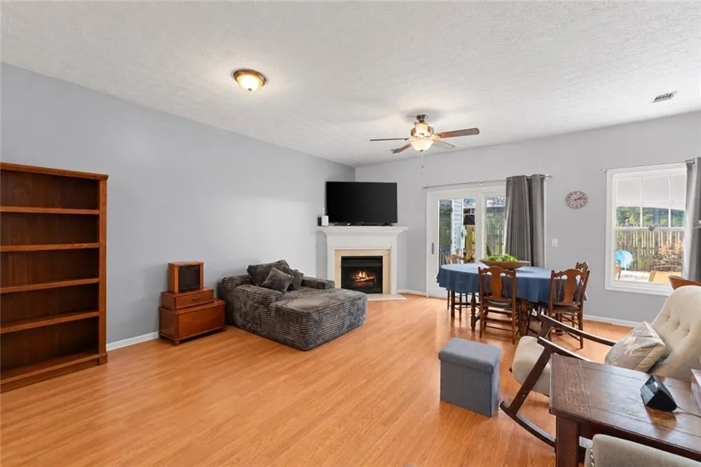 268 Pearl Chambers Drive Dawsonville, GA 30534