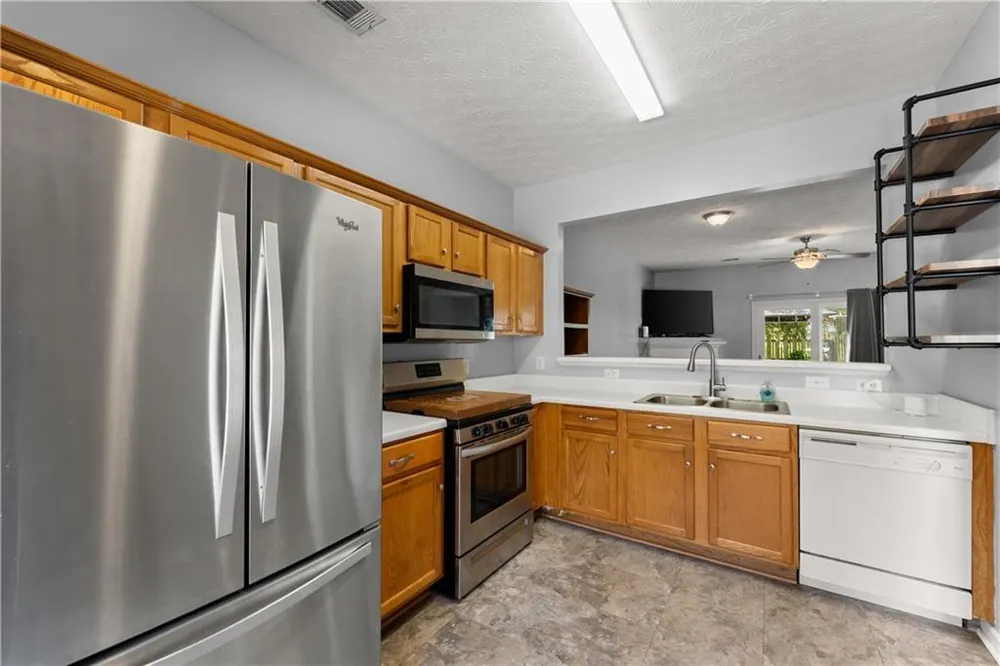 268 Pearl Chambers Drive Dawsonville, GA 30534