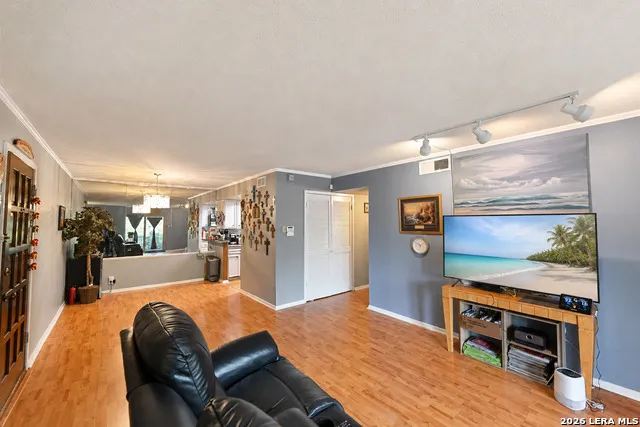2300 Nacogdoches #214 San Antonio, TX 78209