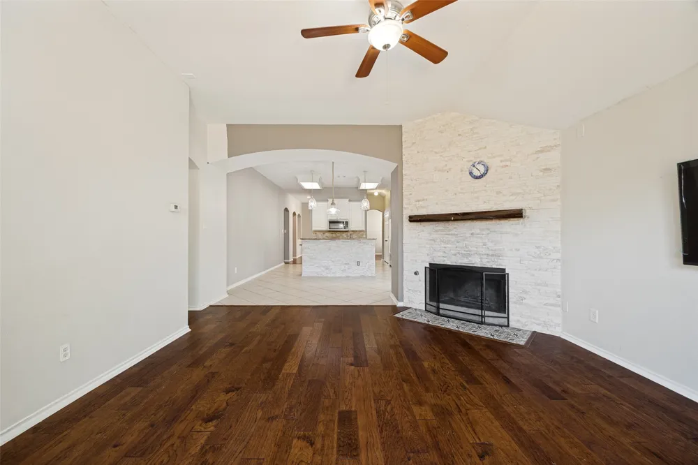 4620 Whitehall Court McKinney, TX 75070