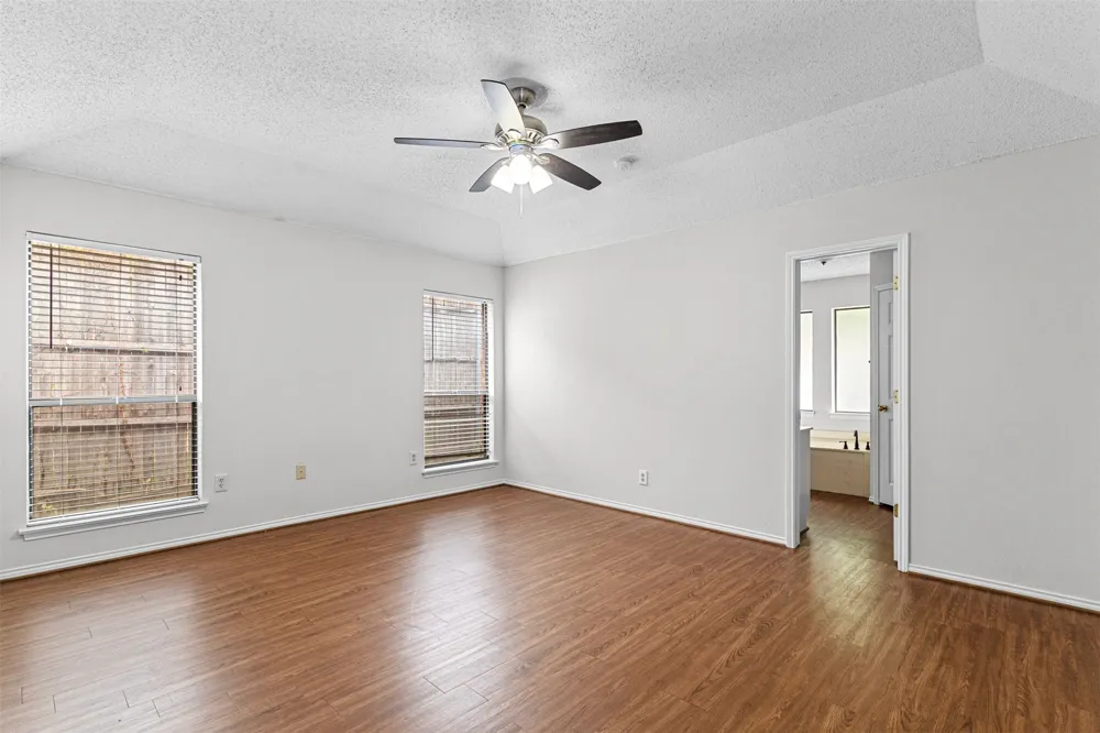 6403 Aires Drive Arlington, TX 76001