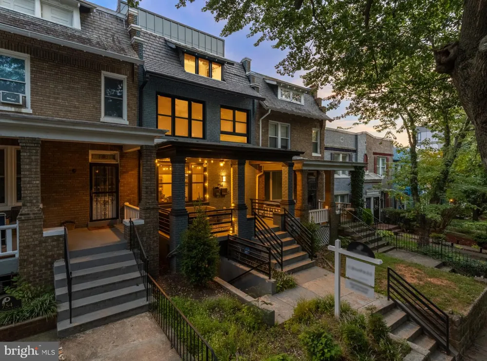 756 PRINCETON PLACE NW #2 Washington, DC 20010