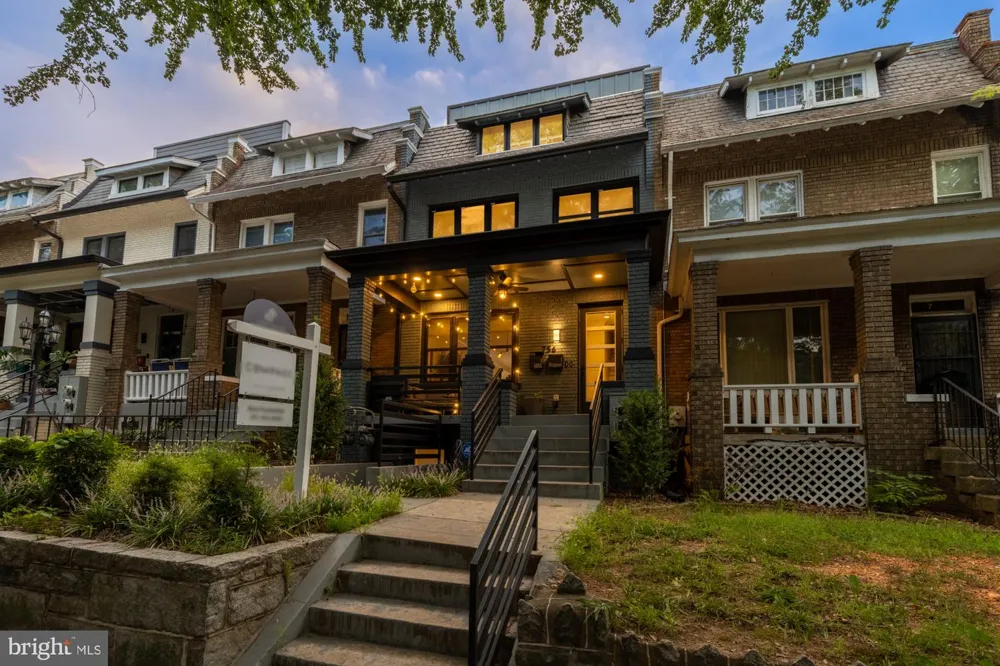 756 PRINCETON PLACE NW #2 Washington, DC 20010