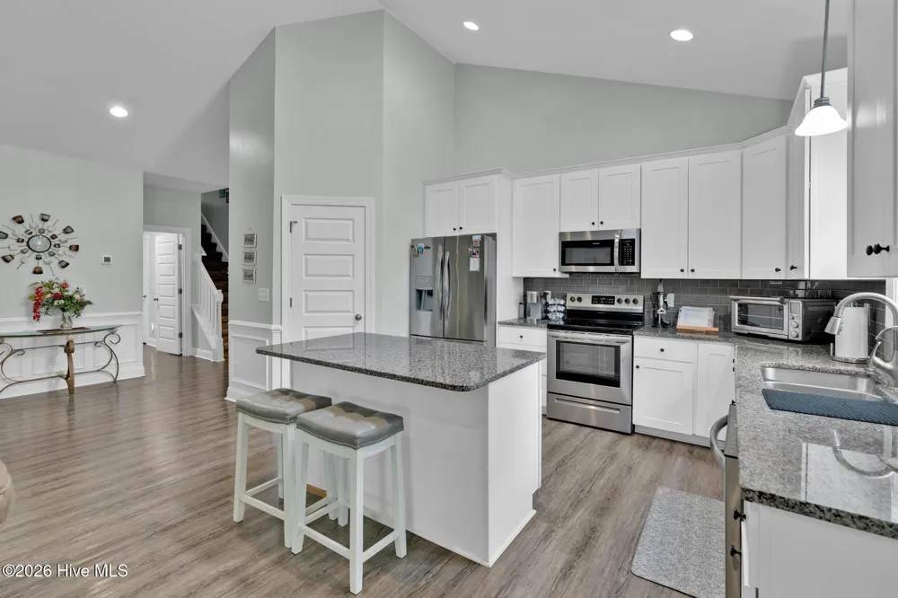 693 Dan Owen Drive Hampstead, NC 28443