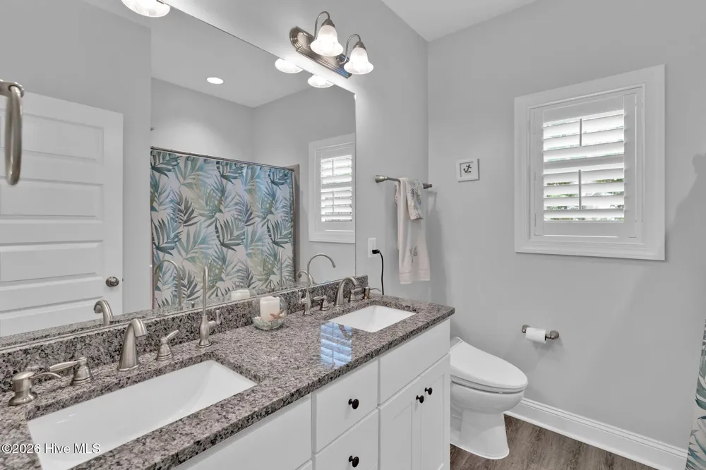 693 Dan Owen Drive Hampstead, NC 28443