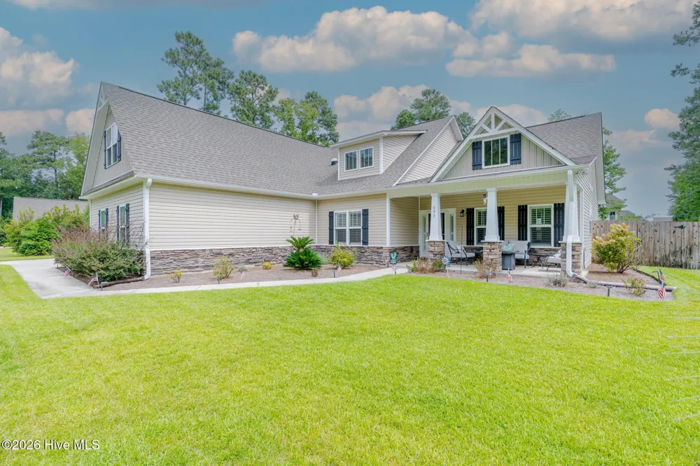693 Dan Owen Drive Hampstead, NC 28443