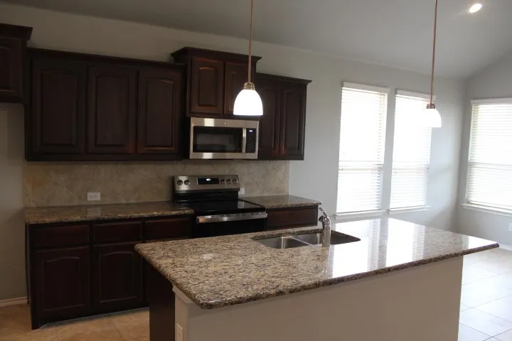 11520 Starlight Ranch Trail Fort Worth, TX 76052