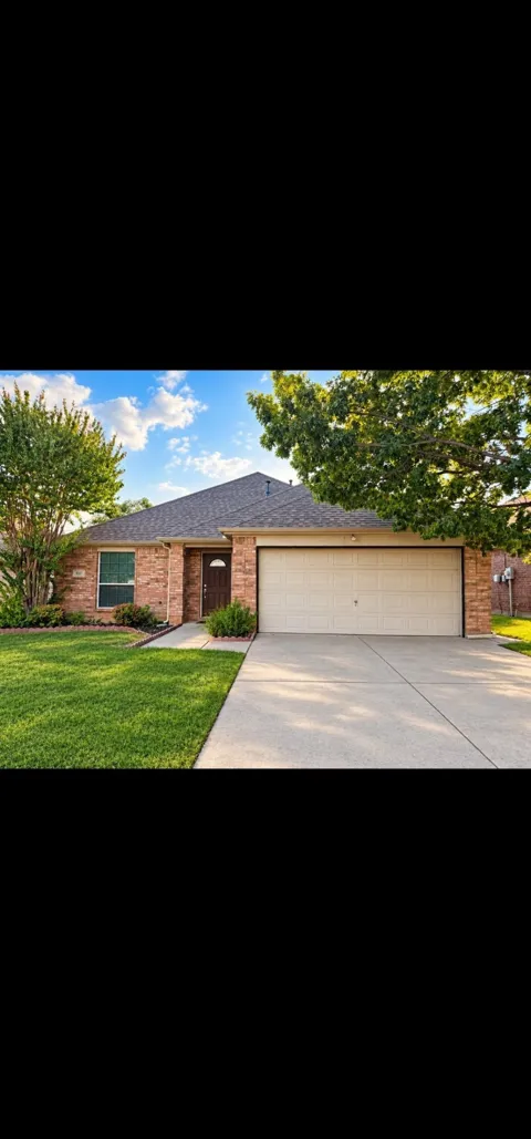 1037 Liberty Circle
