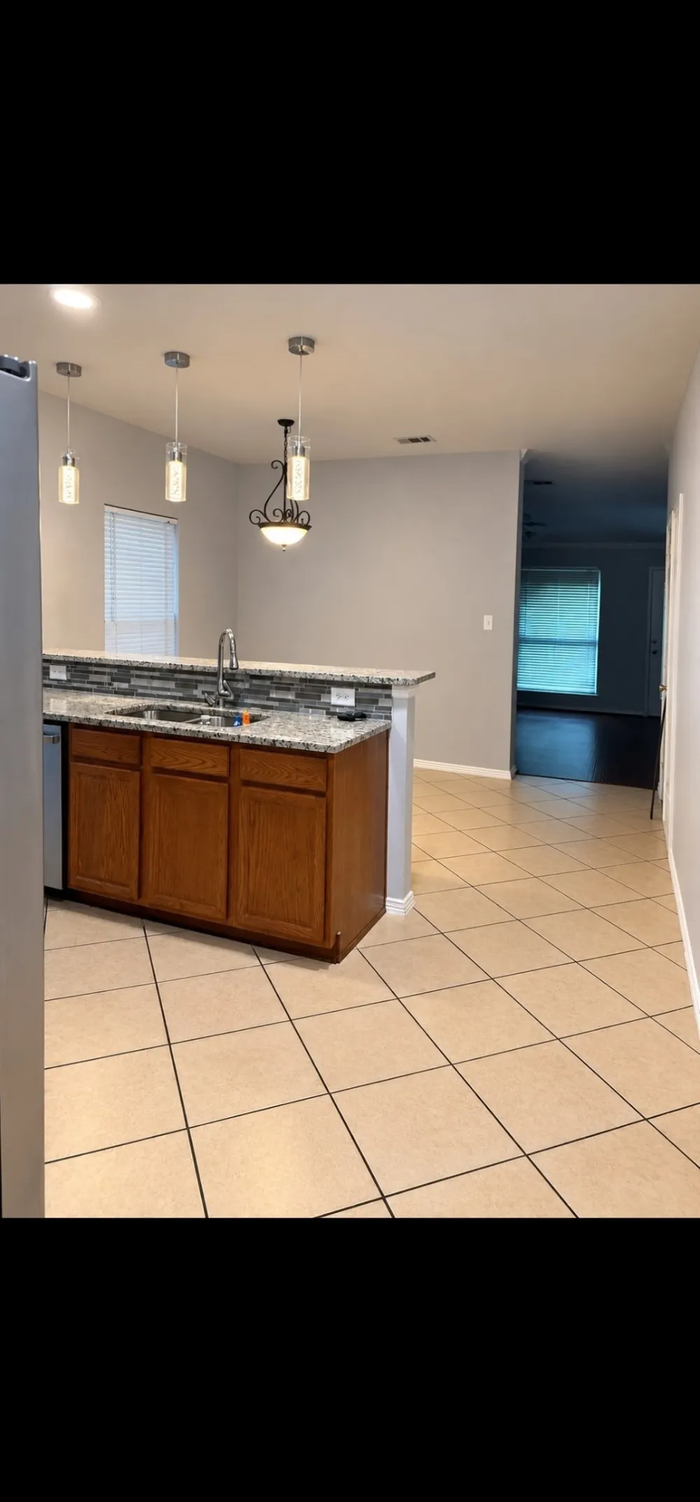 1037 Liberty Circle Hurst, TX 76053