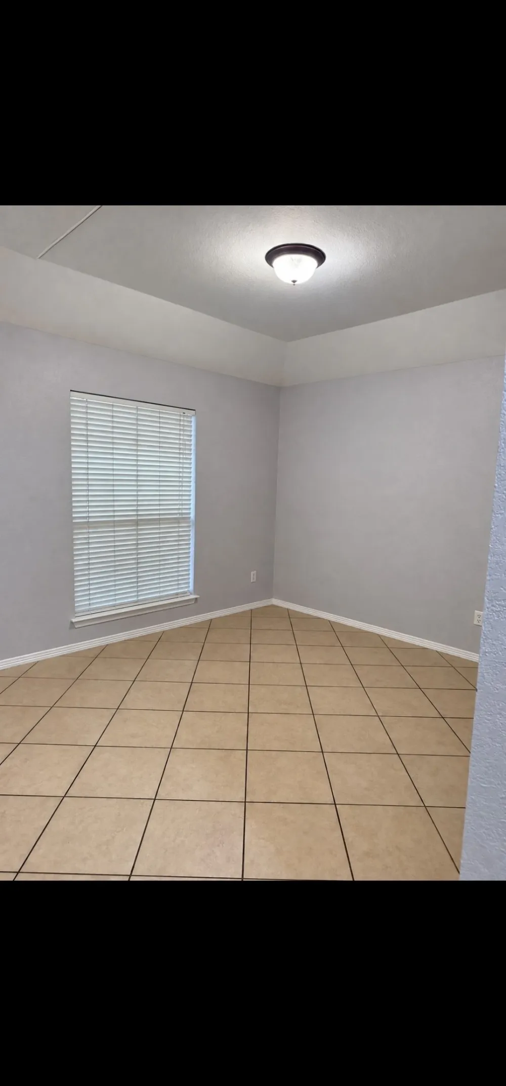 1037 Liberty Circle Hurst, TX 76053