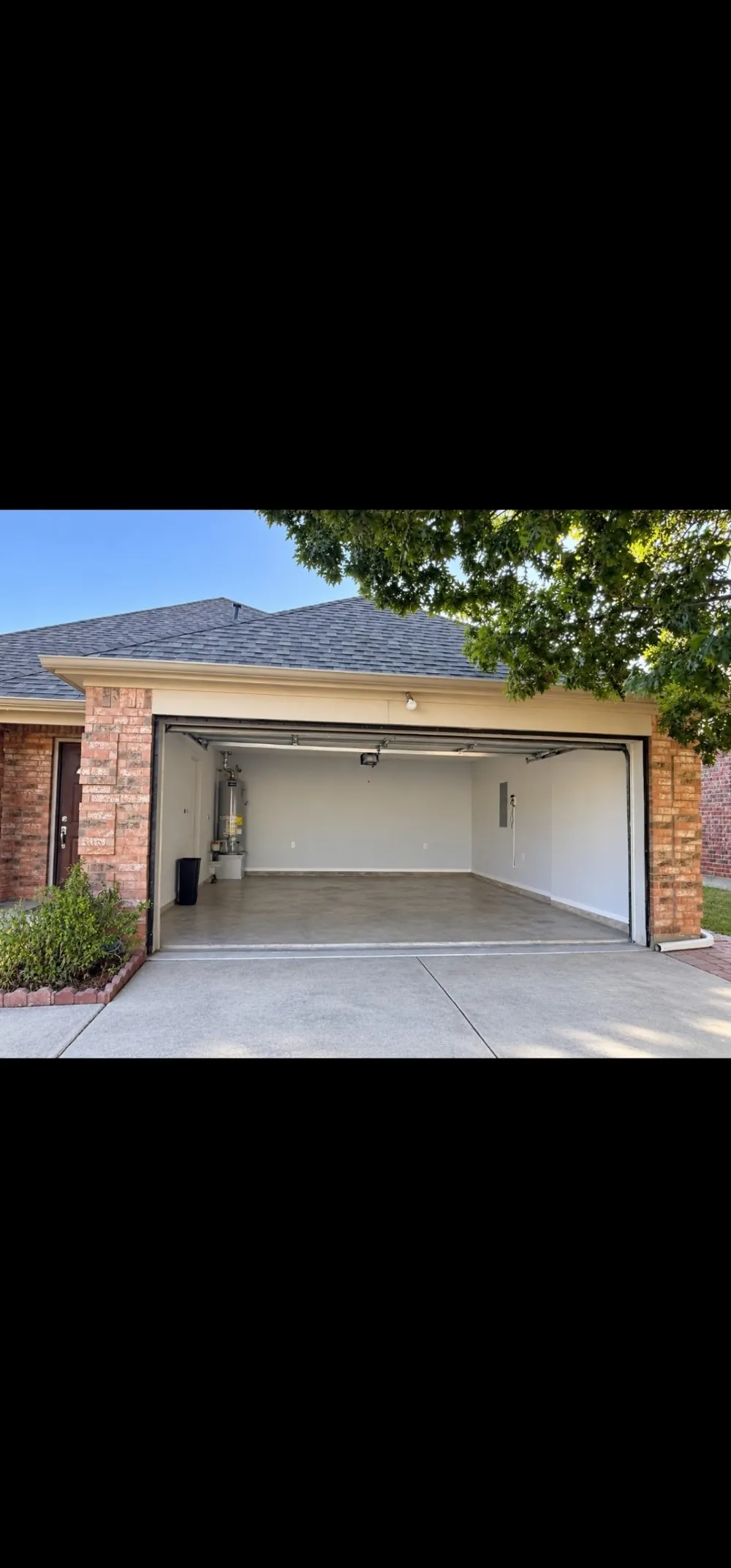1037 Liberty Circle Hurst, TX 76053