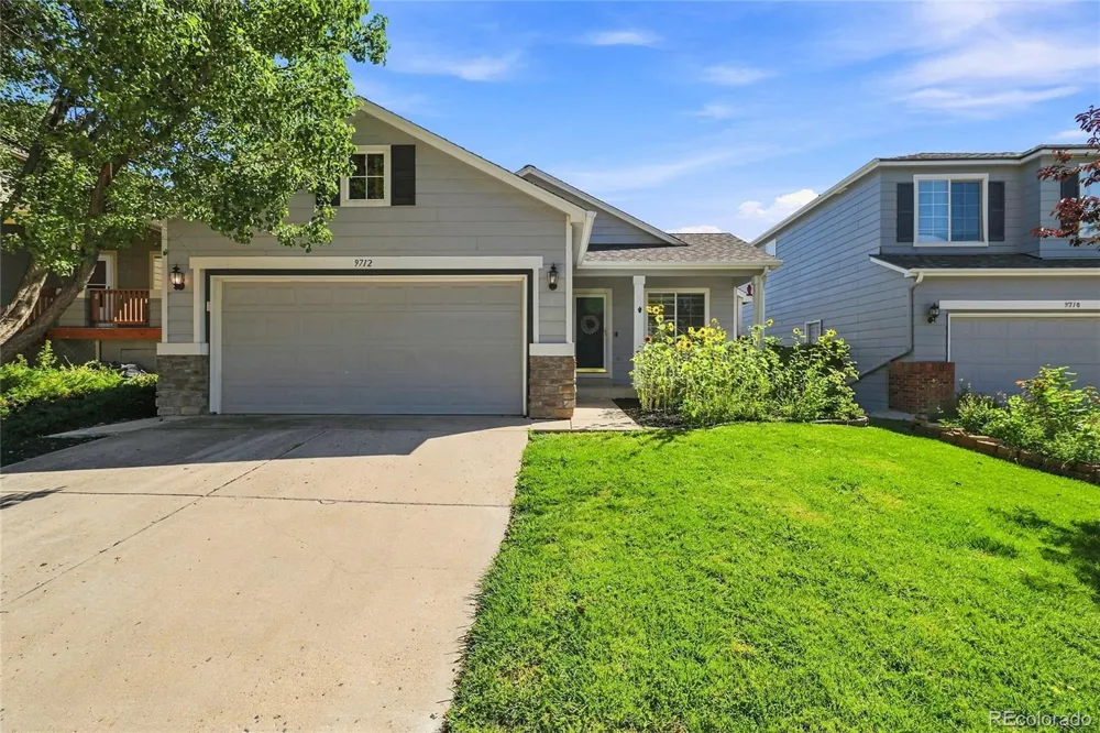 9712 Queenscliffe Drive Highlands Ranch, CO 80130