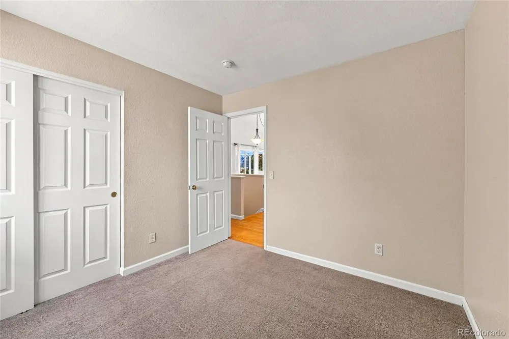 9712 Queenscliffe Drive Highlands Ranch, CO 80130