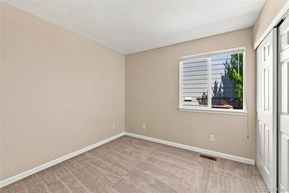 9712 Queenscliffe Drive Highlands Ranch, CO 80130