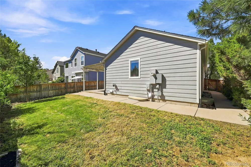 9712 Queenscliffe Drive Highlands Ranch, CO 80130